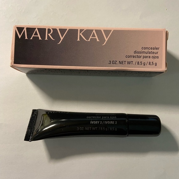 Mary Kay Other - Mary Kay concealer